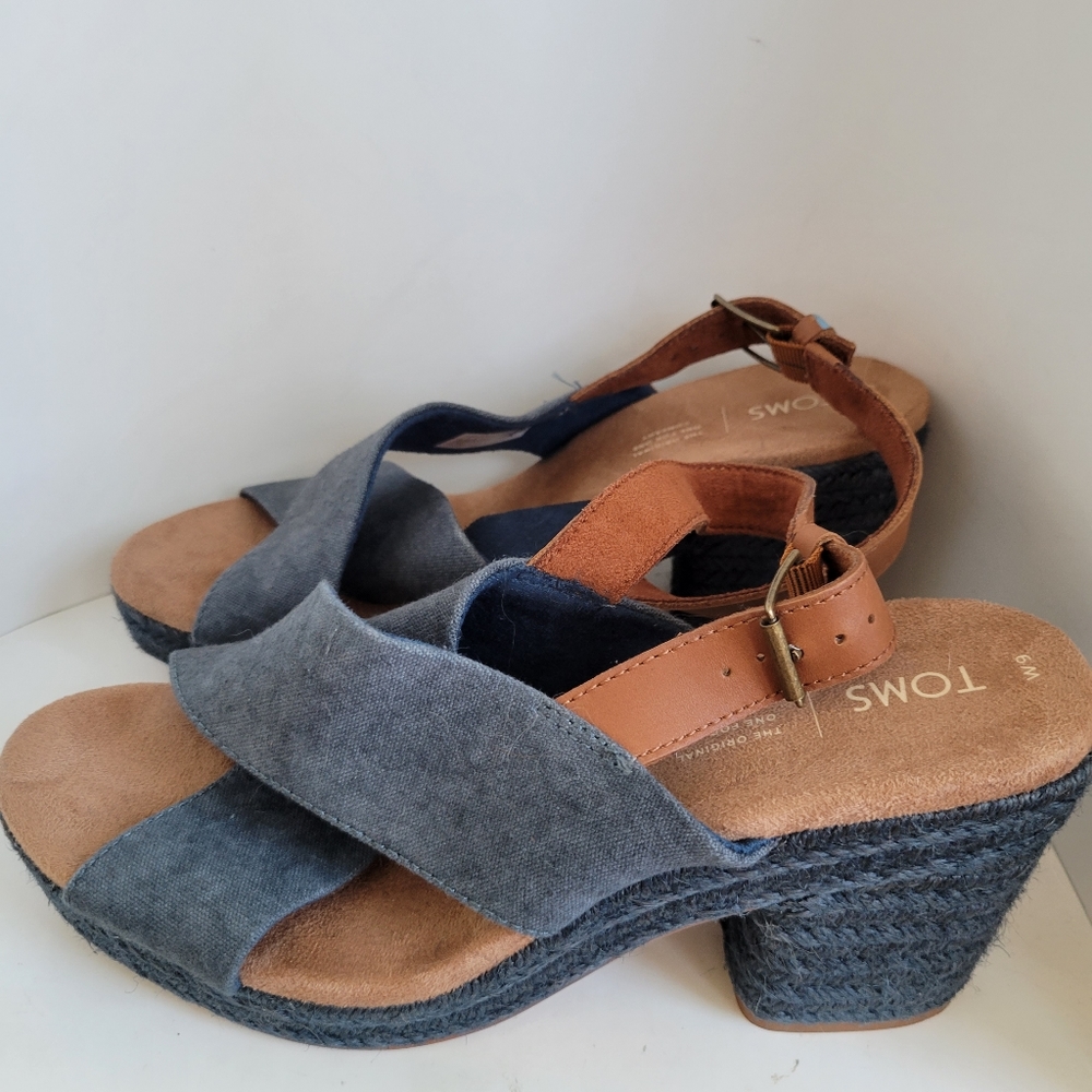 Toms Women's Ibiza Blue Canvas Criss Cross Sandals Espadrille Block Heel